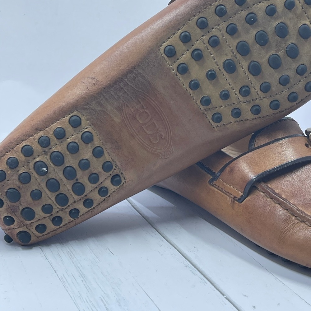Tod’s Women Slip on Buckle Tan Leather Loafers. Size 6.5 US (36.5 Italian). - Picture 8 of 12